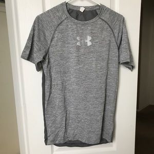 Underarmour bundle of men's 2 running tshirts S